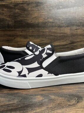 Disney Mickey Mouse Slip On Sneakers Black Mens 9